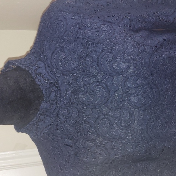 Chic, classic, elegant, versatile, timeless - Picture 3 of 7